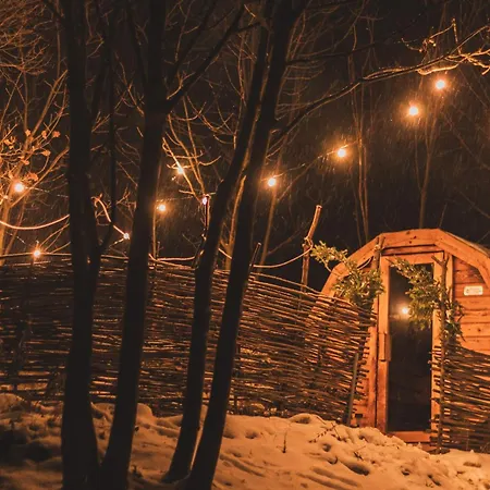 Cozy Wood Hut On The Farm * Trebivlice