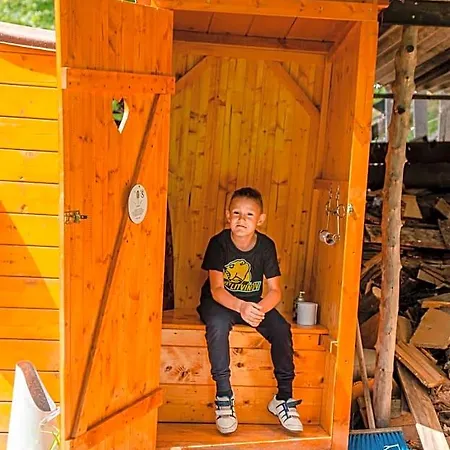 Cozy Wood Hut On The Farm * Trebivlice